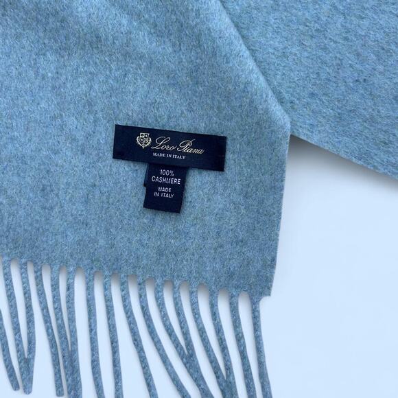 Brand New Loro Piana Scarf in Original Packaging / Box - Picture 4 of 6